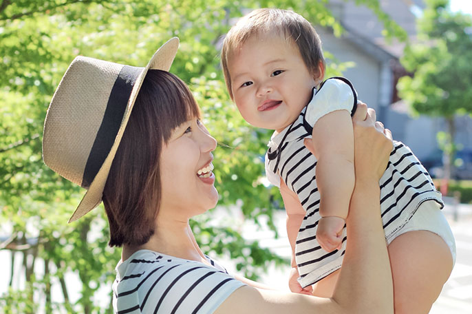 赤ちゃんとお母さん